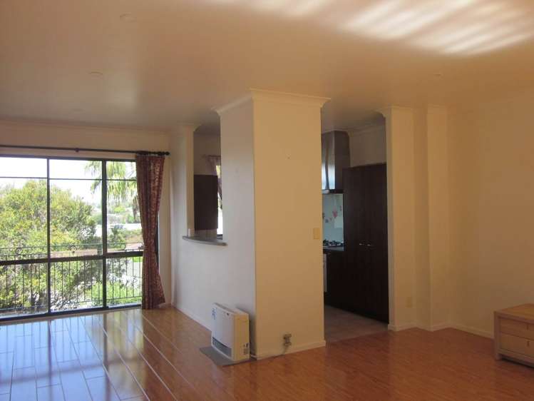 5/69 Target Road Totara Vale_3