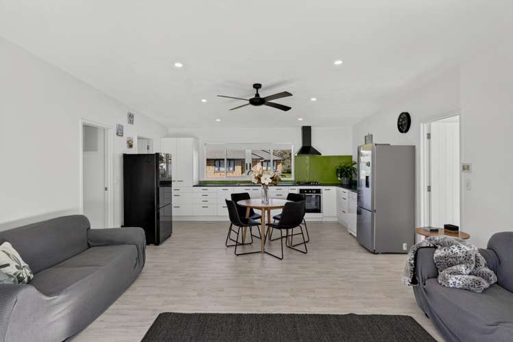 3 Flame Tree Lane Taipa_5