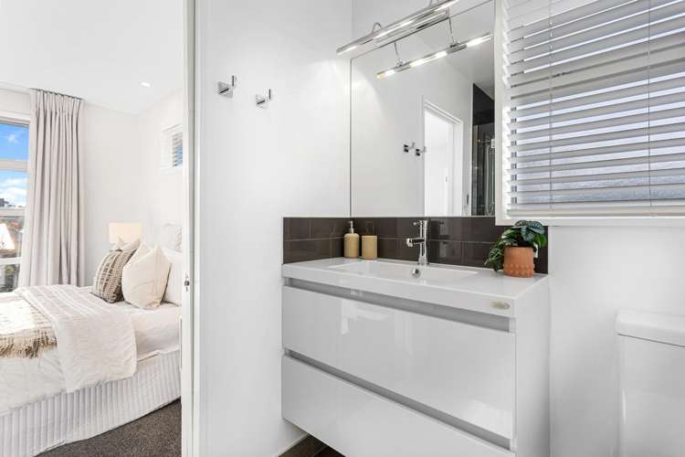 11 Springfield Road Saint Albans_8