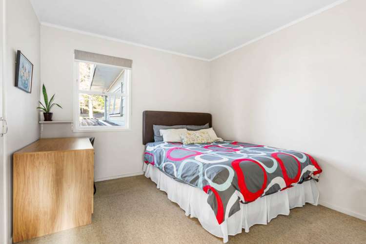 73 Chartwell Avenue Glenfield_9