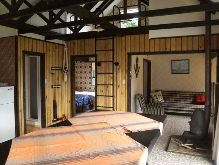 20 Ocean Grove Owaka_9