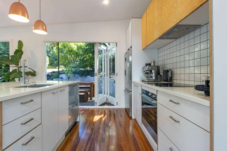 18 Waima Crescent Titirangi_5