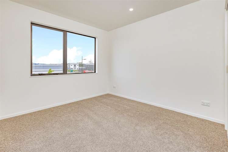 8 Corporal Street Papakura_13