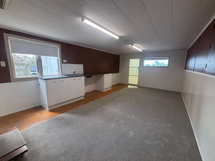 Rushden Terrace Red Beach_14