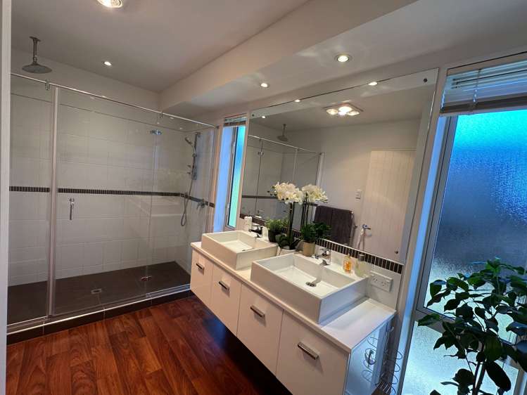 17 Burbank Drive Aidanfield_7