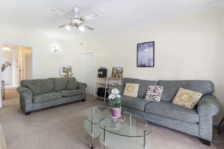 1b Barrack Road Mount Wellington_3