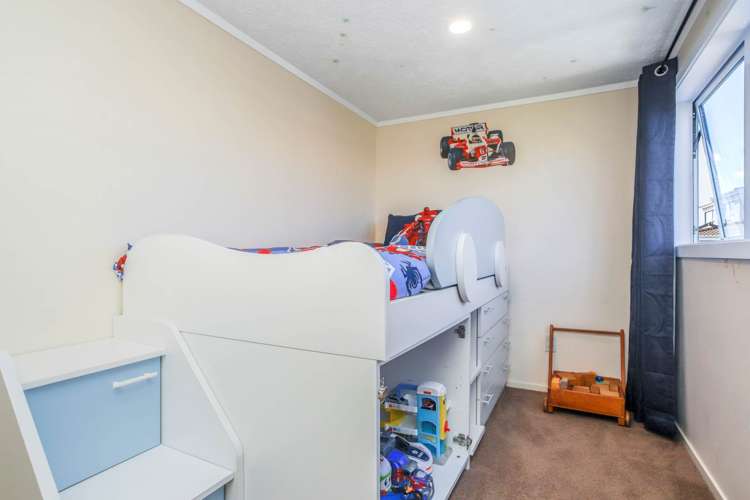 67 Eugenia Rise Totara Heights_12