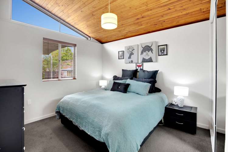 11a Larch Place Casebrook_26