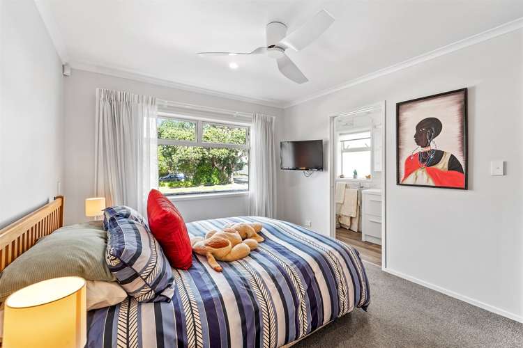 1 Waitaha Close Orewa_12