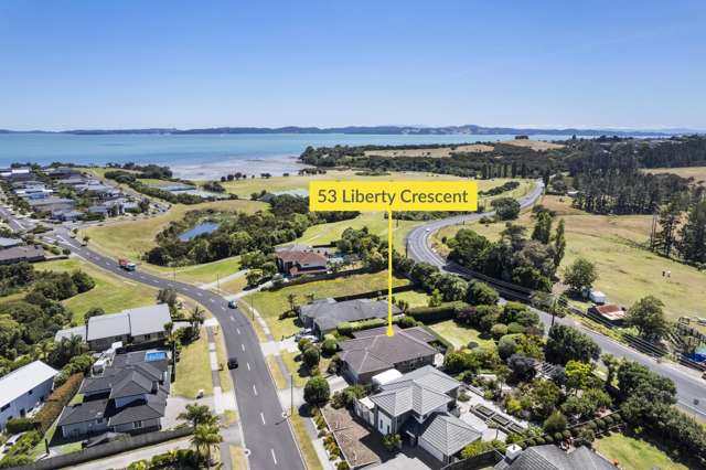 53 Liberty Crescent Beachlands_4