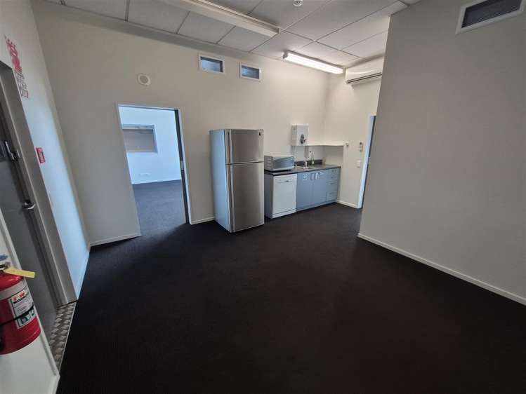 31-33 Disraeli Street Addington_8