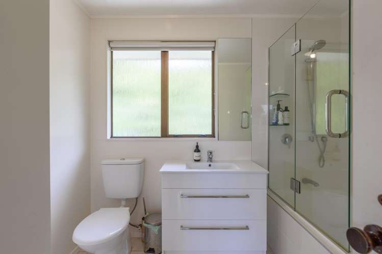 67 Hauraki Terrace Pukawa_17