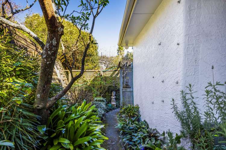 32 Queens Road Glen Avon_29