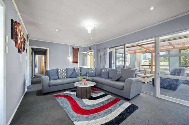 16 Martin Street Utuhina_1