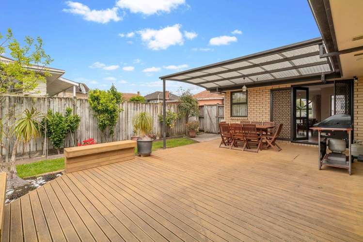 31A Archibald Road Kelston_10