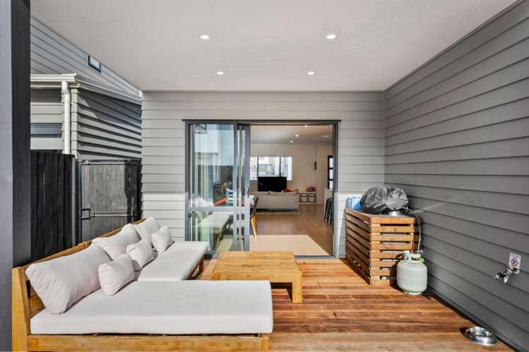 21 Autumn Blaze Street Hobsonville_12