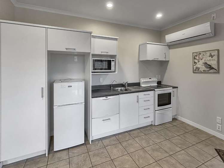 2/22 Wainui Road 11335_3