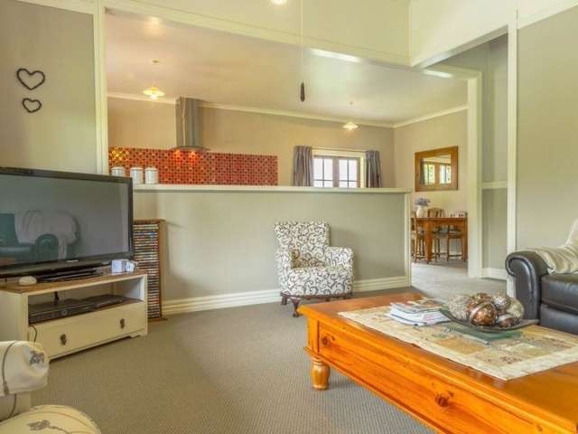 63 Oparatai Road Pahiatua_2