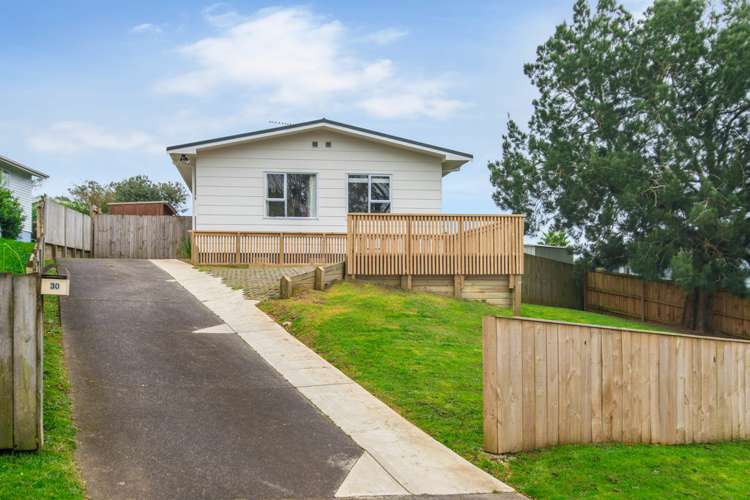 30 Taurus Crescent Beach Haven_15