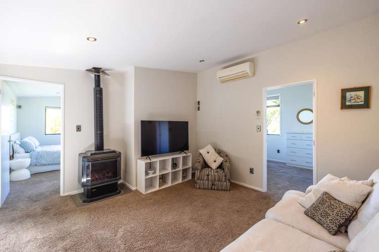 32 Lannan Road Surfdale_25