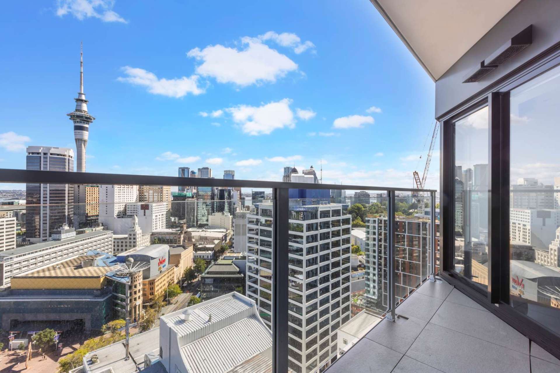 2207/8 Airedale Street City Centre_0