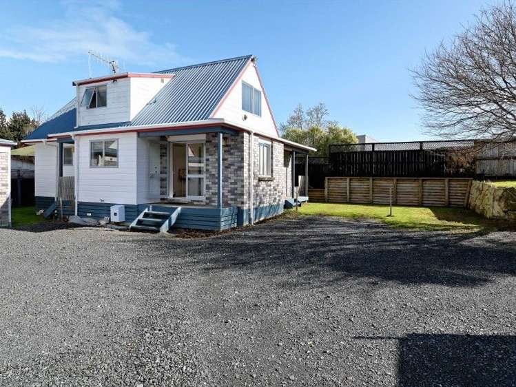 51b Lake Crescent Hamilton Lake_18