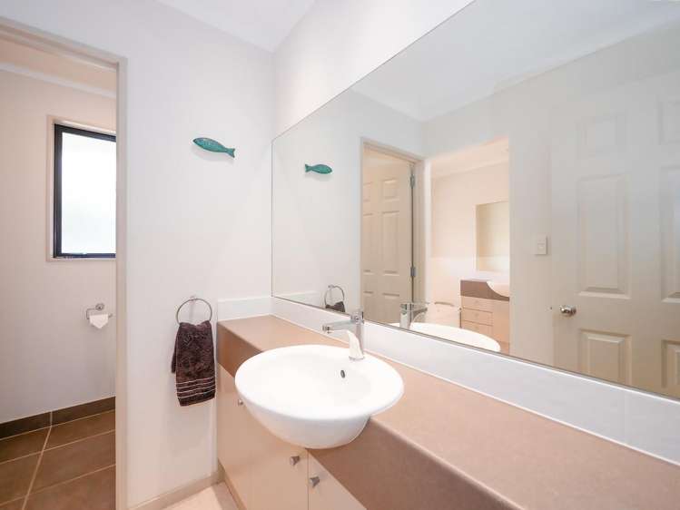 25 School Road Paihia_14