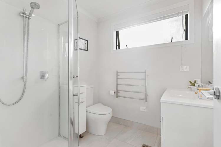 10 Uku Lane Hobsonville_12