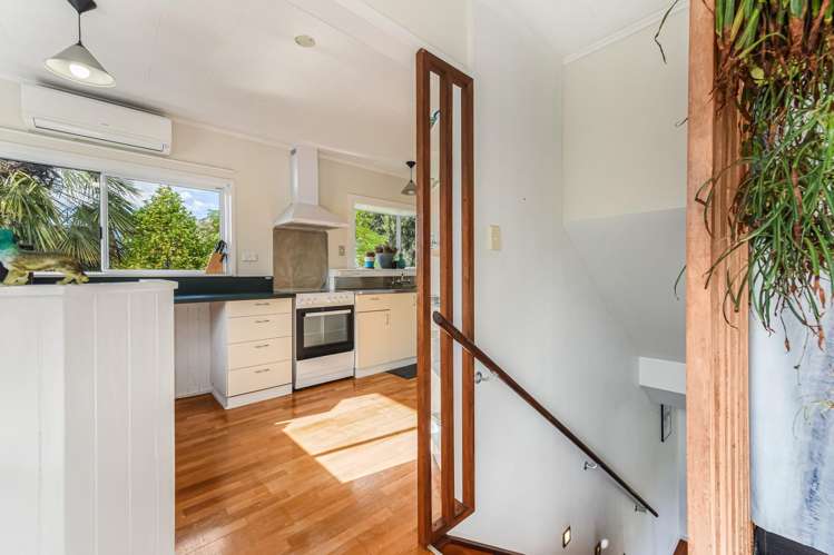 8b Tuckett Place Enner Glynn_6