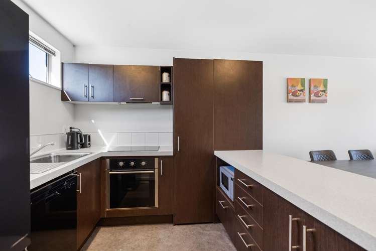 12/106 Bealey Ave_5