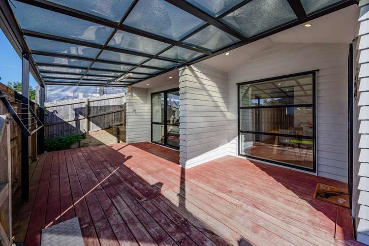 81 Thomas Road Flat Bush_23