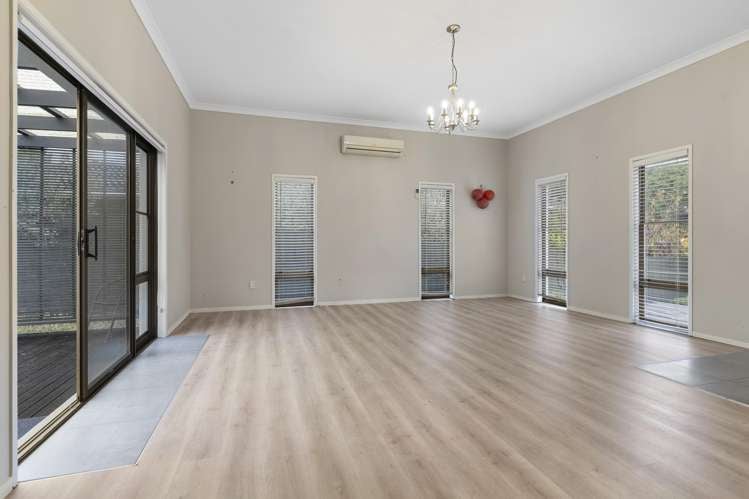 48 Richard Farrell Remuera_3