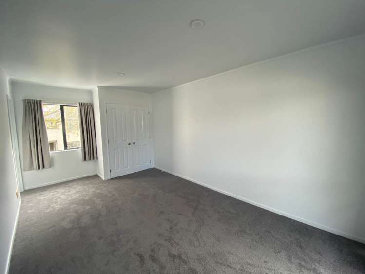 13 Butia Avenue Henderson_11