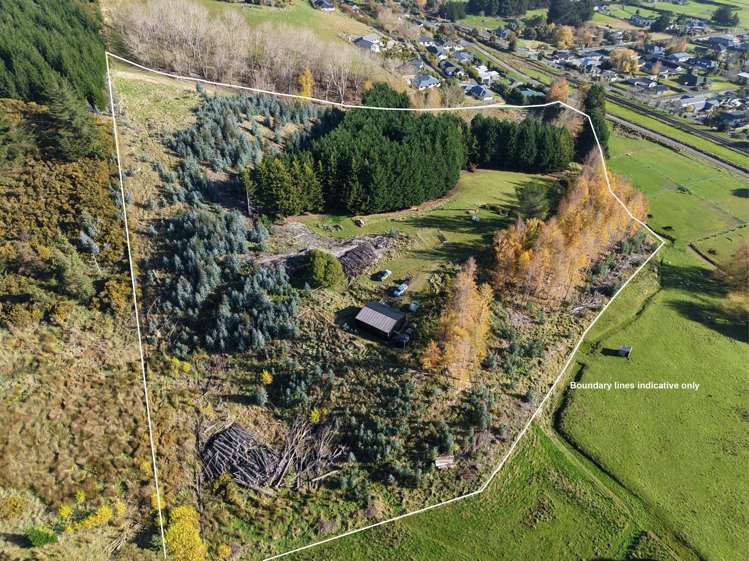 238 Gladstone Road North_0
