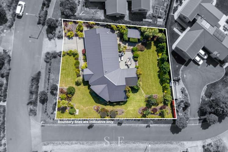 2 Lamont Place Waikanae_32