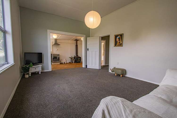 2074 Fairlie Tekapo Road Burkes Pass_17