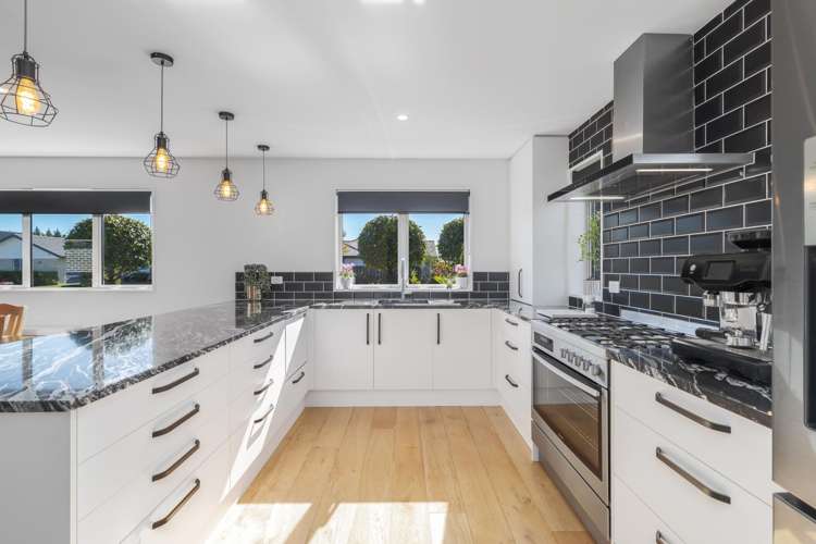 120 Georgina Street_5