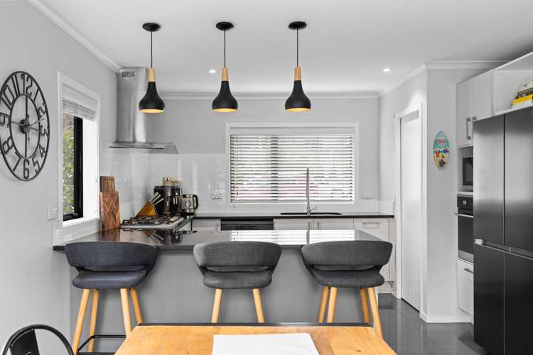 39 Alpers Ridge Leamington_8