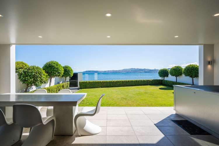 1/225 Lake Terrace Waipahihi_18