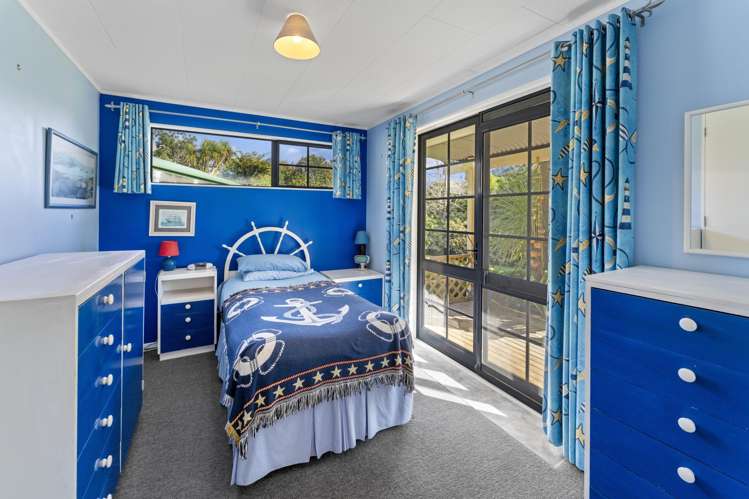 1695 Queen Charlotte Drive Linkwater_7
