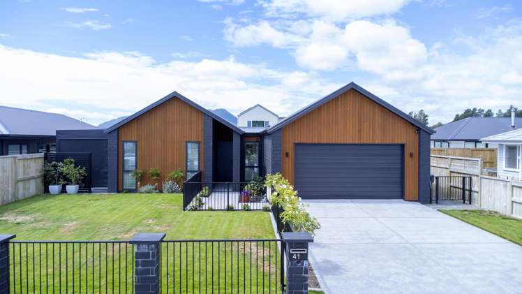 41 Maru Terrace Wharewaka_19
