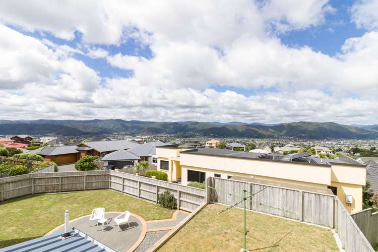 115 Redvers Drive Belmont_1