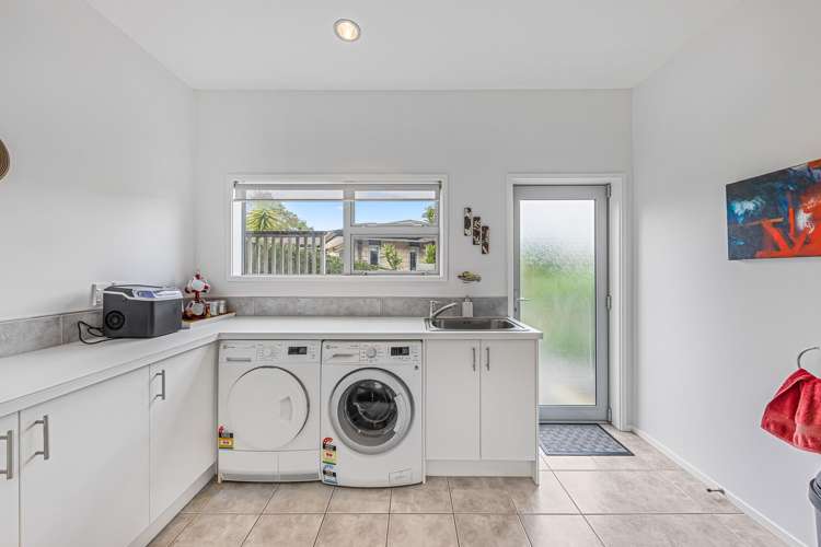 41 Waldorf Crescent Orewa_17