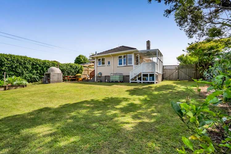 117 Seaview Road Westown_17