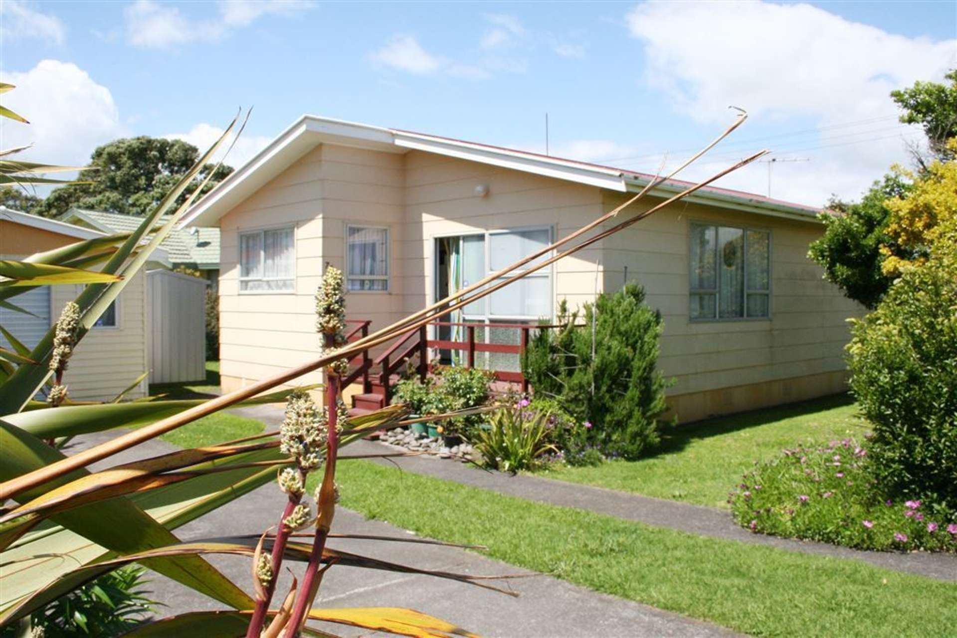 74 Leslie Street Waitara_0