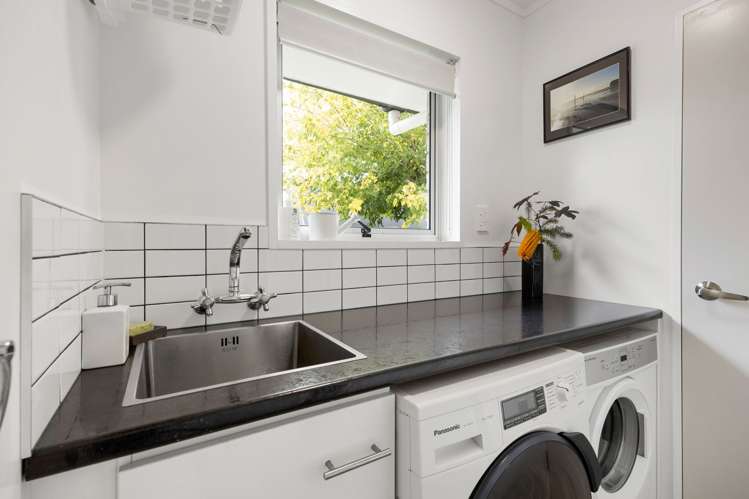 164 Burns Street Leamington_9