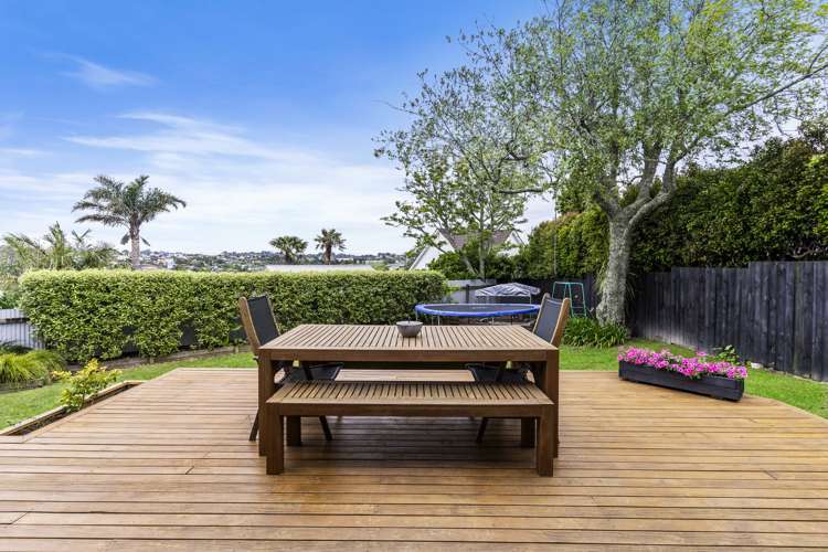 2/65 Arran Road Browns Bay_5