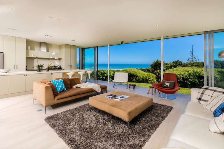 70 Domain Crescent Muriwai_6