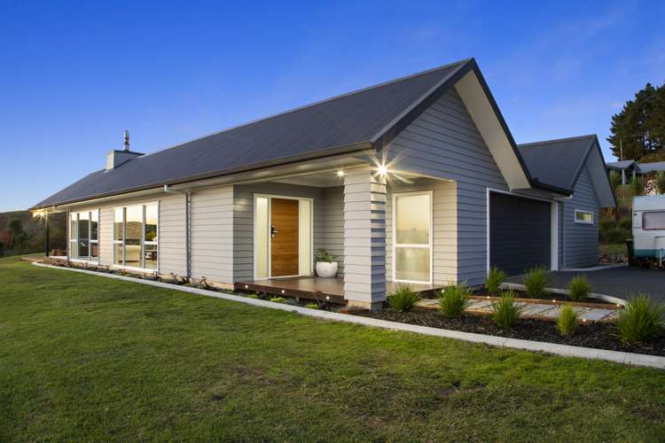 15 Niccone Place Bombay_20