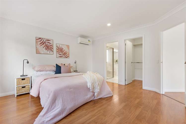 38 Jane Eyre Drive Somerville_22